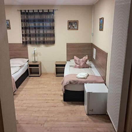 Pensiunea Cupidon Tîrgu Secuiesc Εξωτερικό φωτογραφία