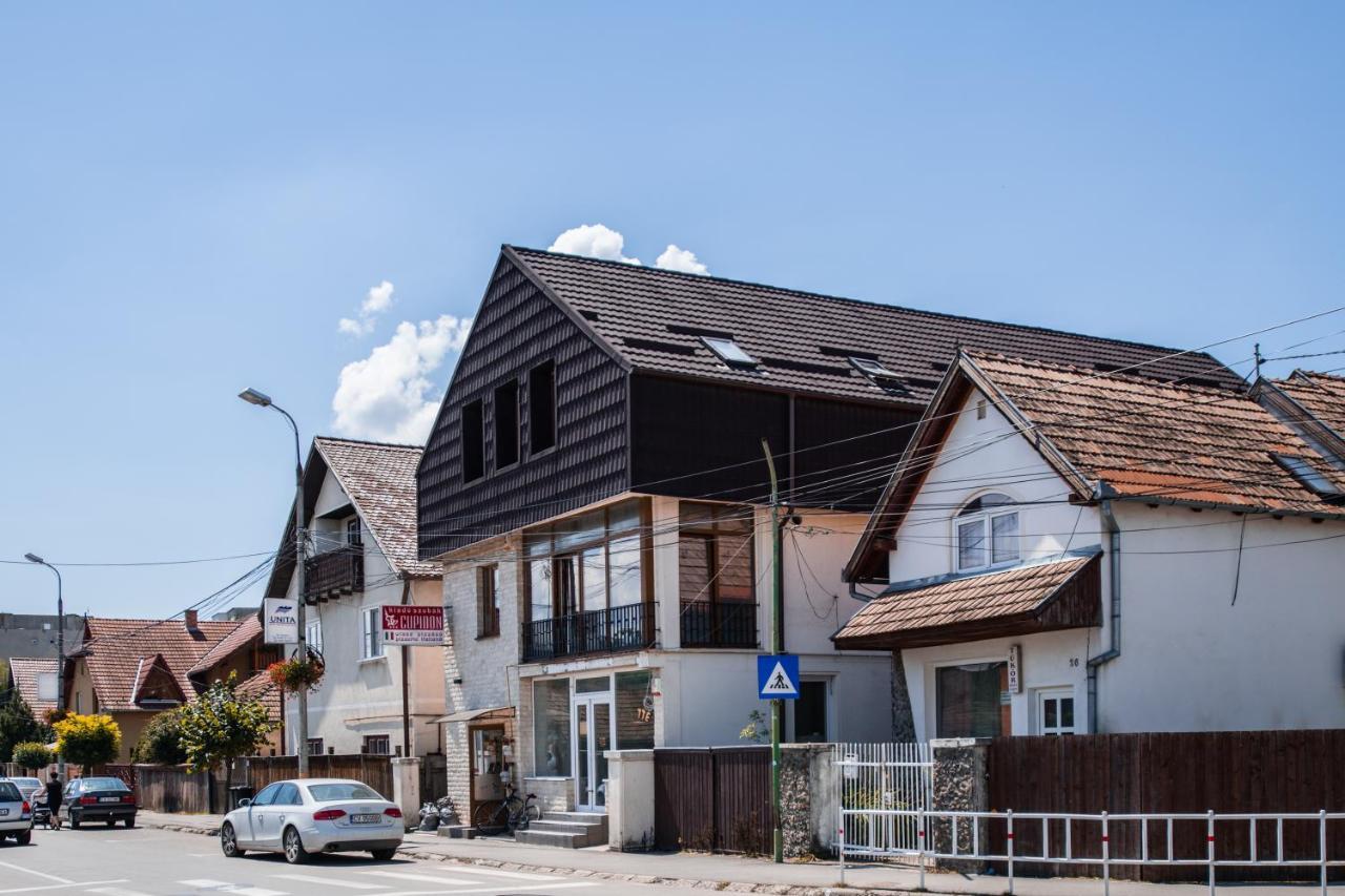Pensiunea Cupidon Tîrgu Secuiesc Εξωτερικό φωτογραφία